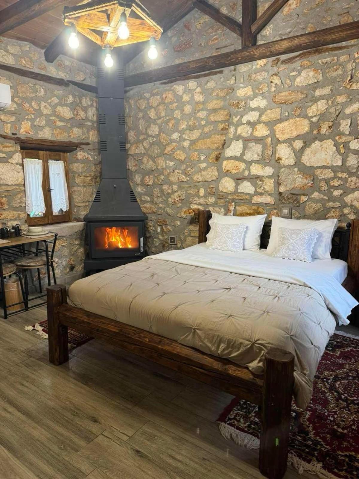 Traditional Stone Guesthouse Agios Ioannis  Экстерьер фото